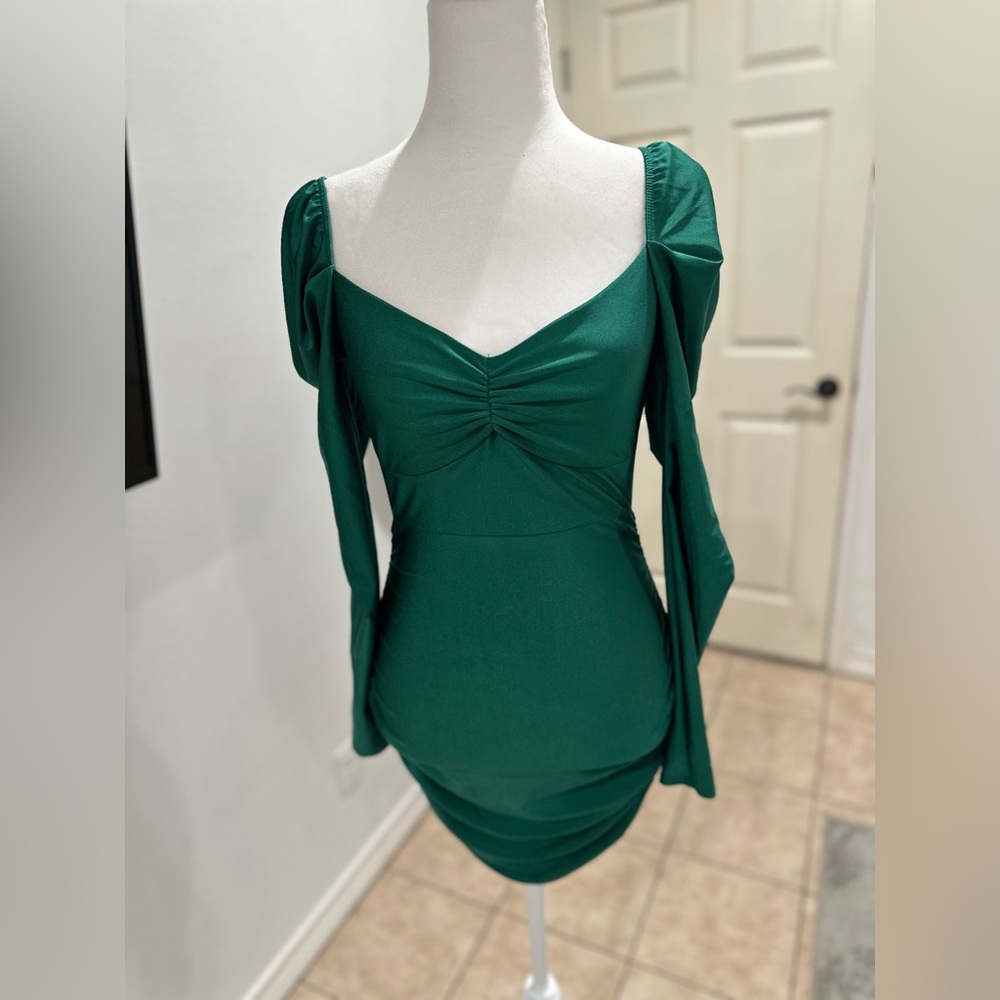 Elegant Green Ruched Dress